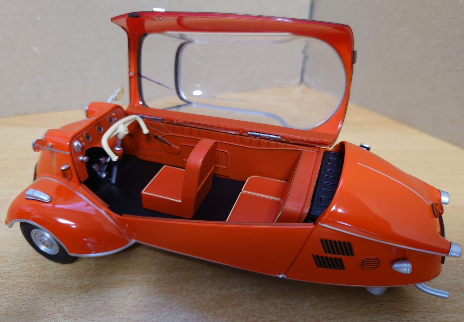 レッド Messerschmitt