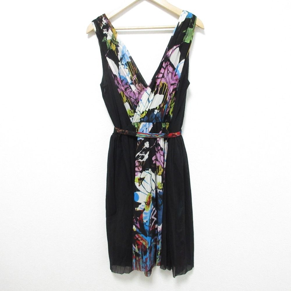 美品 VIVIENNE TAM ヴィヴィアンタム カシュクール ノースリーブドレス