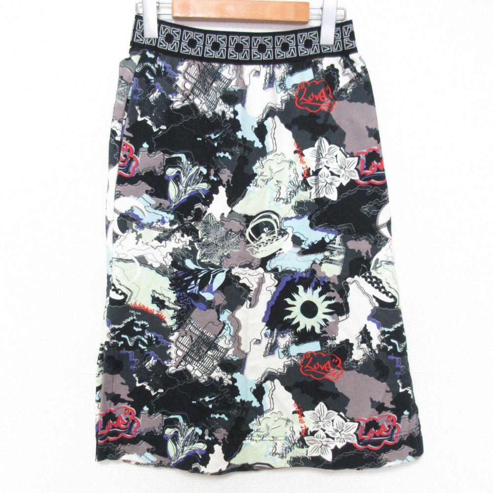 美品 VIVIENNE TAM ヴィヴィアンタム 総柄 スウェット地 スカート