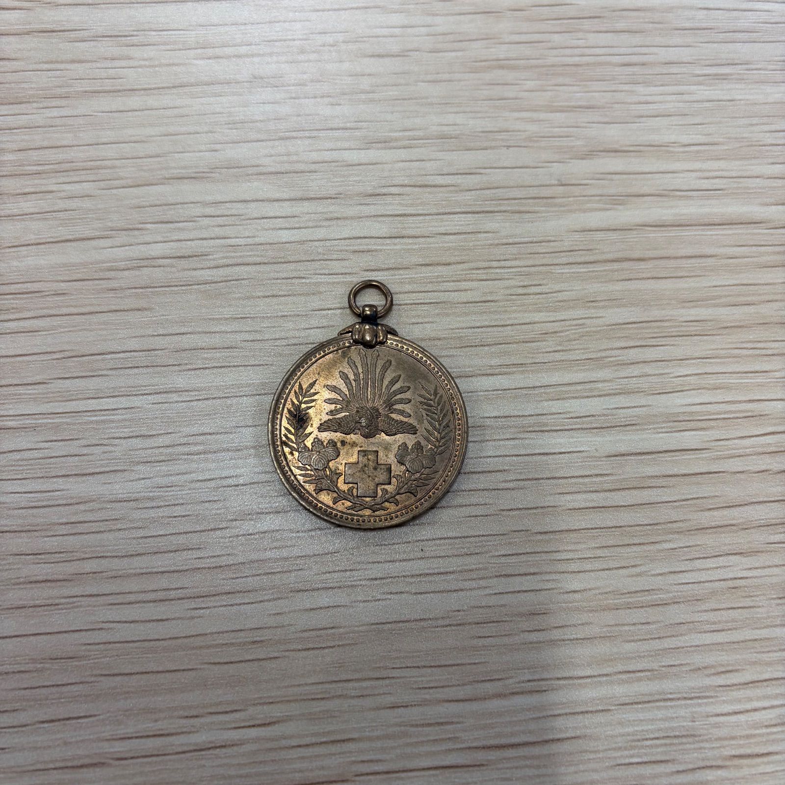 明治三十七 八年日本赤十字社救護記念章 銅メダル - メルカリ