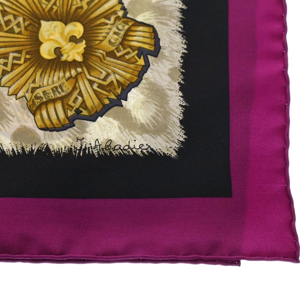 HERMES (エルメス) カレ90 面貌のない兜 シルクスカーフ イエロー