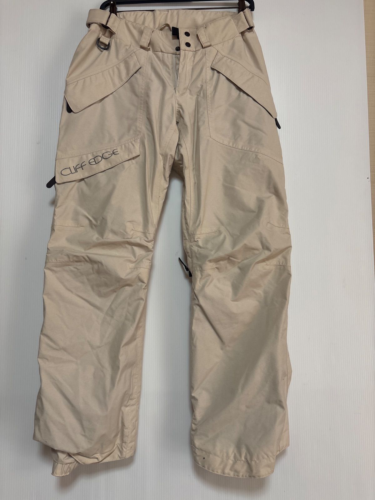 GORE TEX ゴアテックス CLIFF EDGE スキーウェア スノーボードウェア ウエスト調節あり 足首調節あり メンズ レディース パンツ Lサイズ