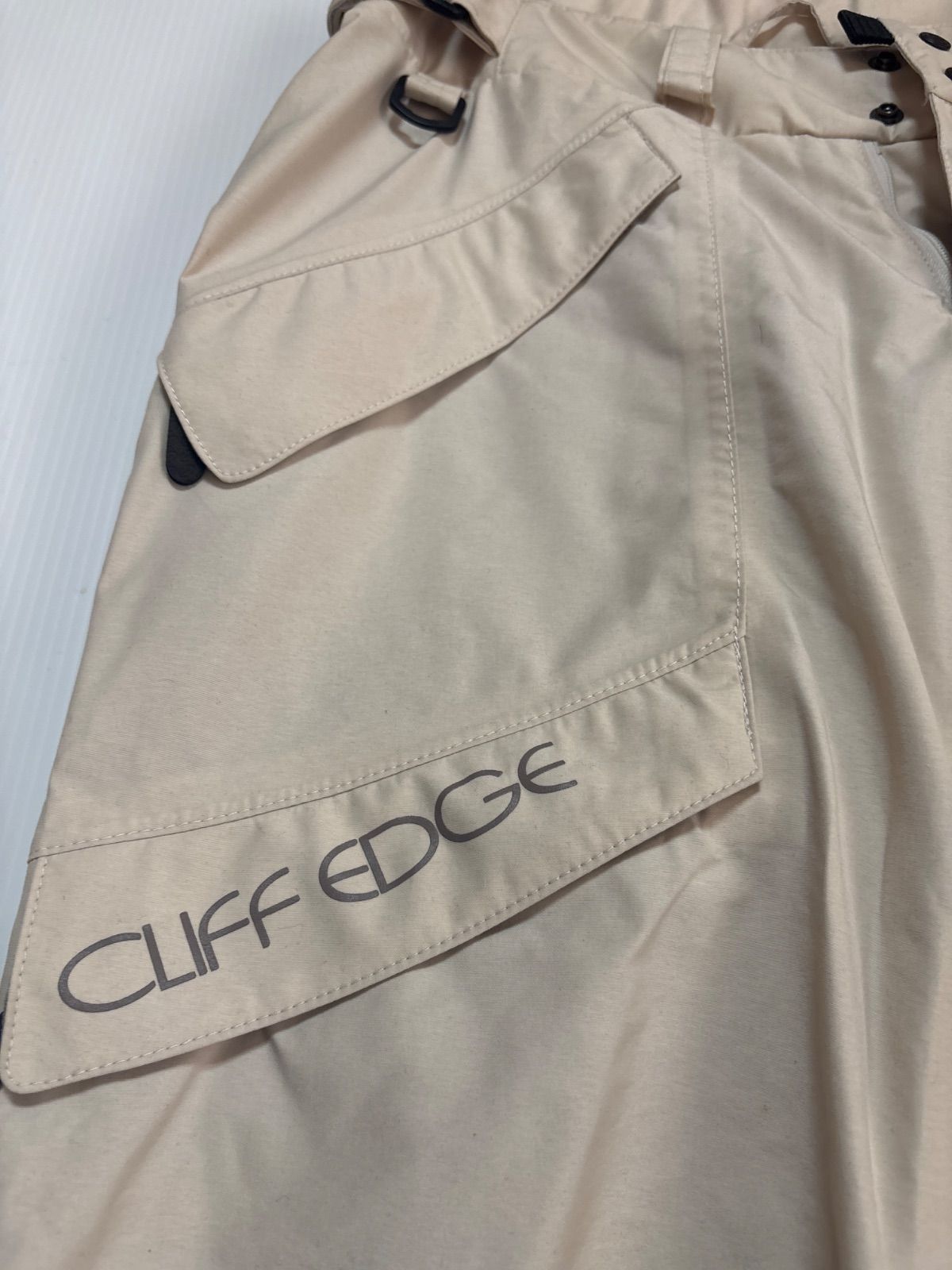 GORE TEX ゴアテックス CLIFF EDGE スキーウェア スノーボードウェア ウエスト調節あり 足首調節あり メンズ レディース パンツ Lサイズ その他 パンツ
