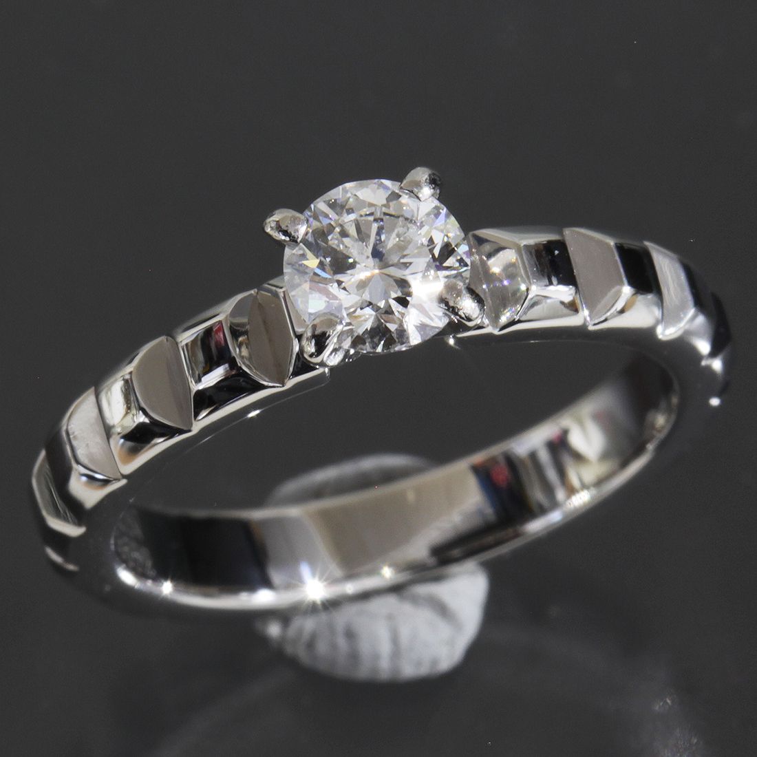 ブシュロン クルドパリ ダイヤ リング 4号 PT950 箱保GIA E1920 - メルカリ