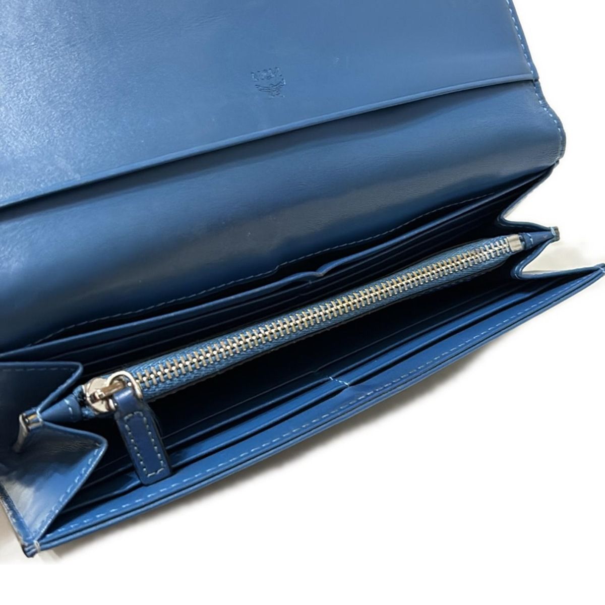  MCM エムシーエム 長財布 シルバー 黒 その他 小物