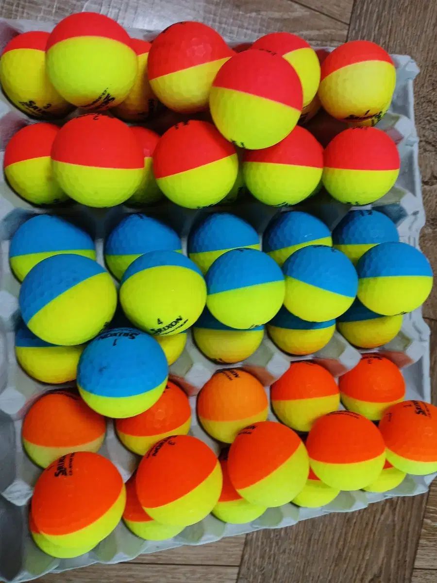 スリクソン 半々ボール Qスター 9万円