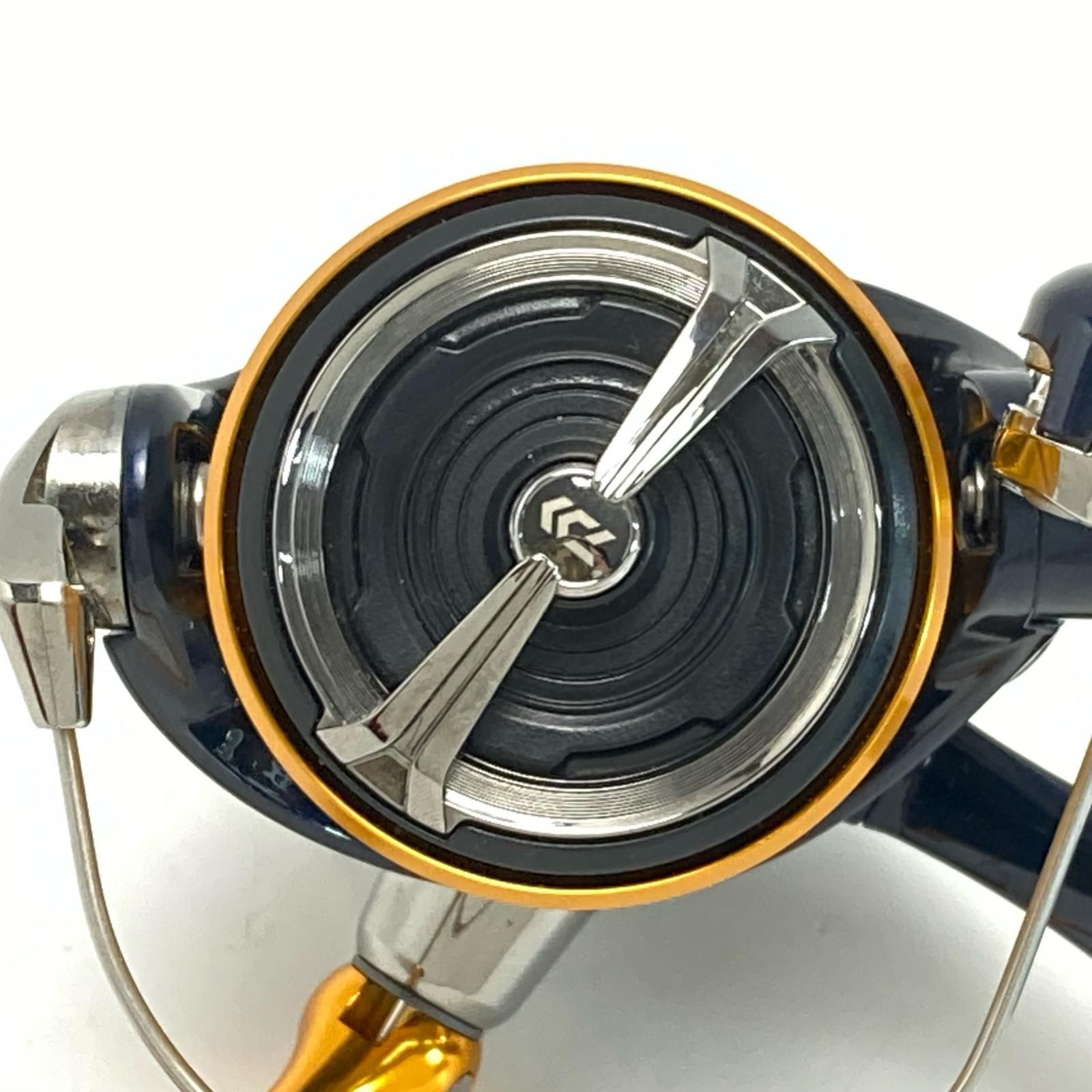 399206 スピニングリール