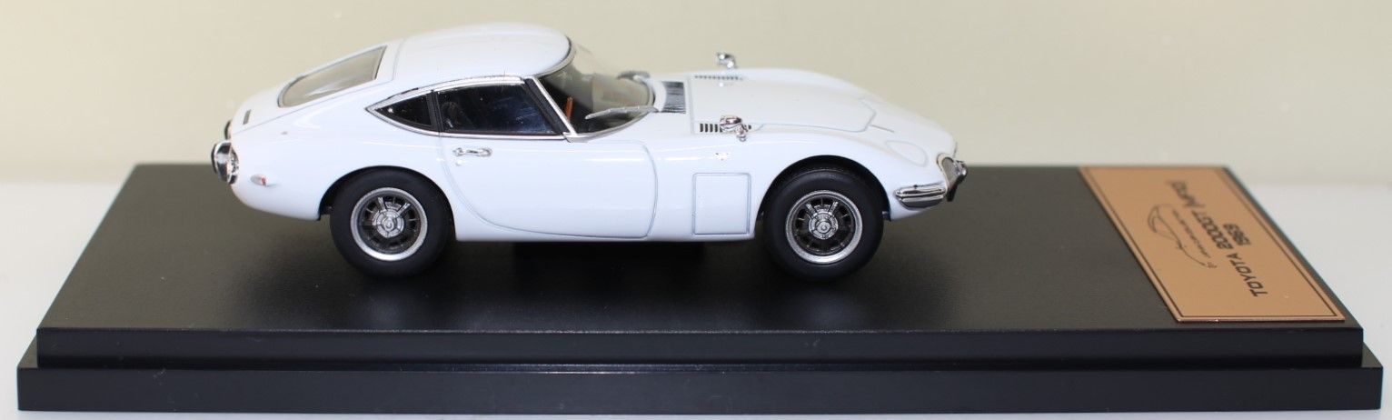 USED 1/43 国産名車プレミアムコレクション トヨタ 2000GT 1969