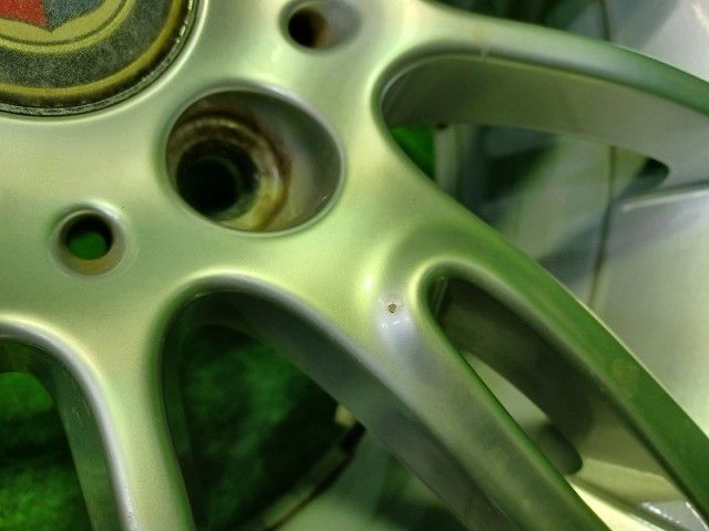  3シリーズ VB 23 ホイール アルミ シルバー 18インチ 8 J 5 5穴 4本 120 18インチ ホイール