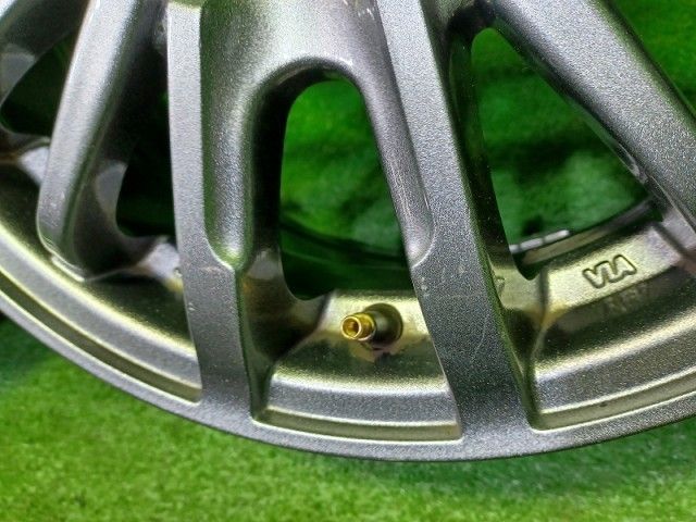 ホイール アルミ