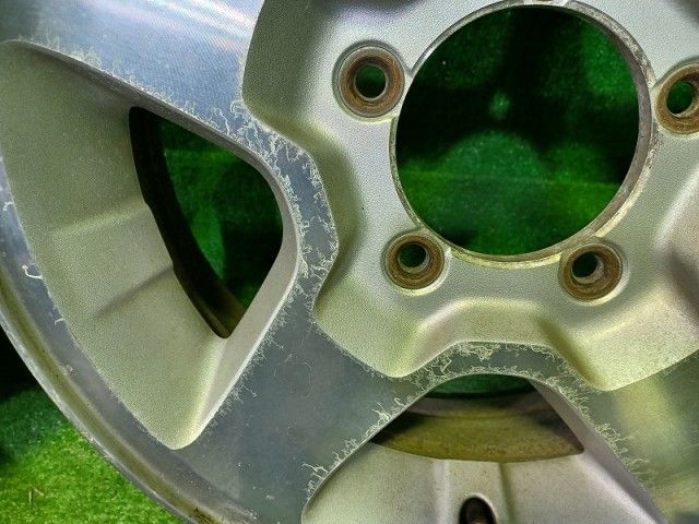 ホイール アルミ