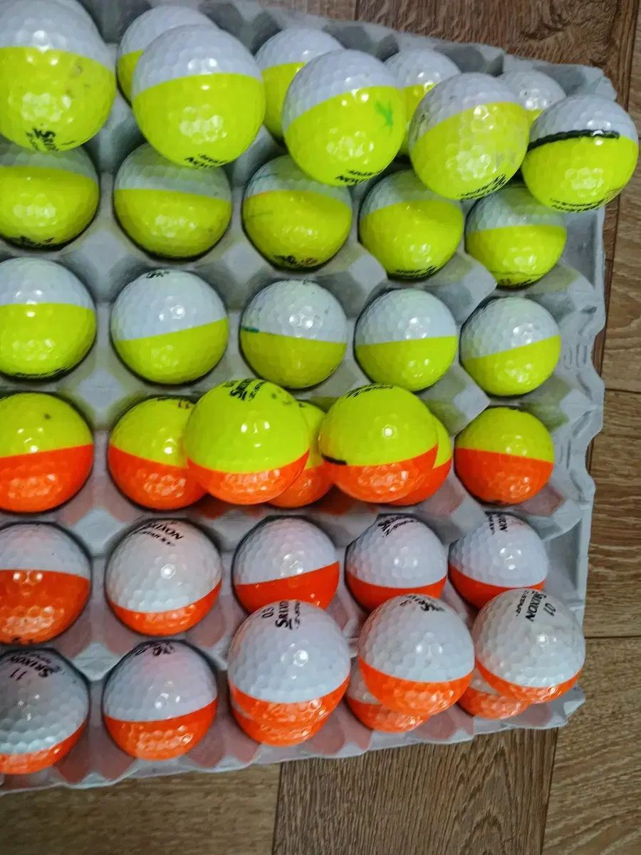 スリクソン 半々ボール G STAR 76000円