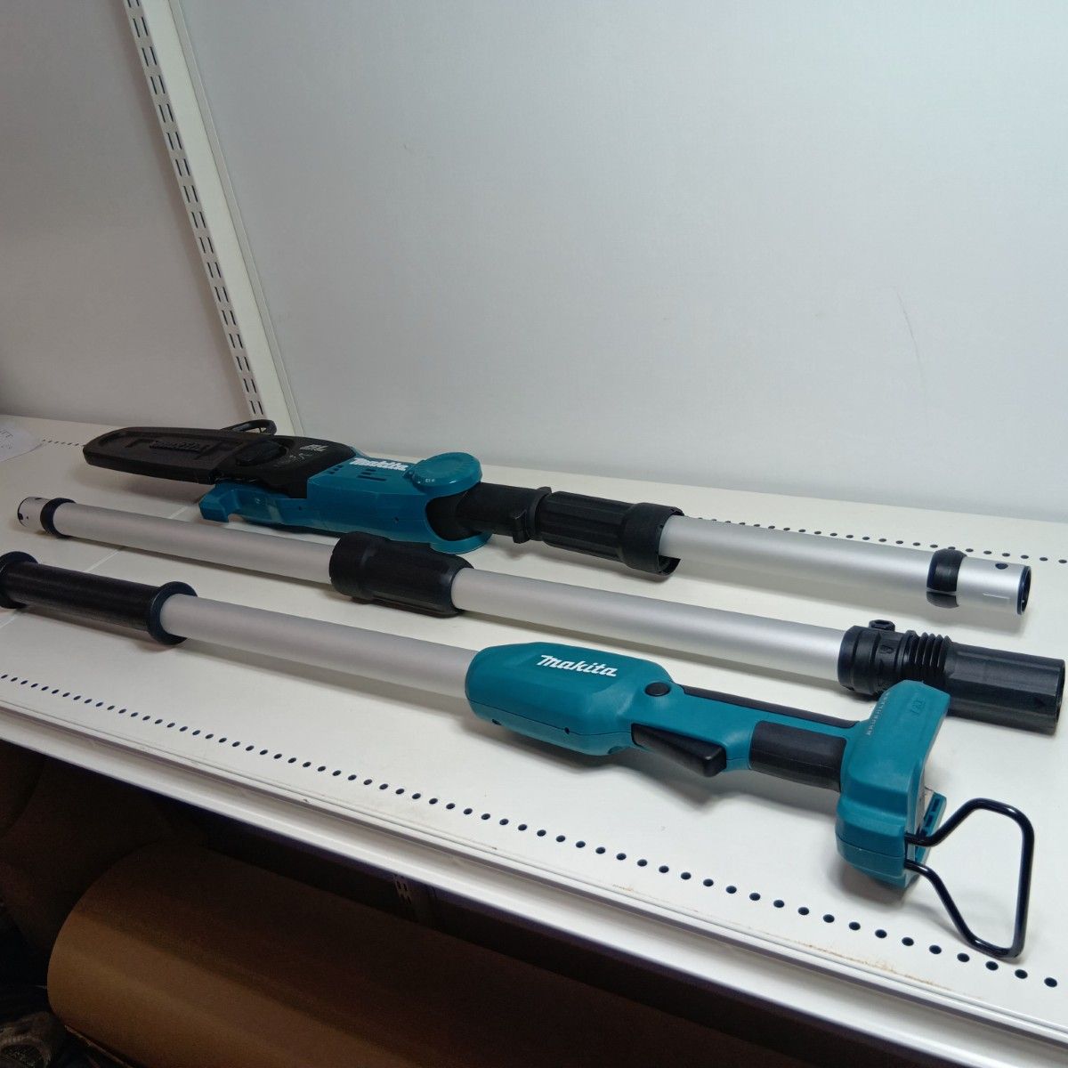 MAKITA マキタ 充電式高枝チェンソー グリーン S 本体のみ コードレス式 200 mm 18 v