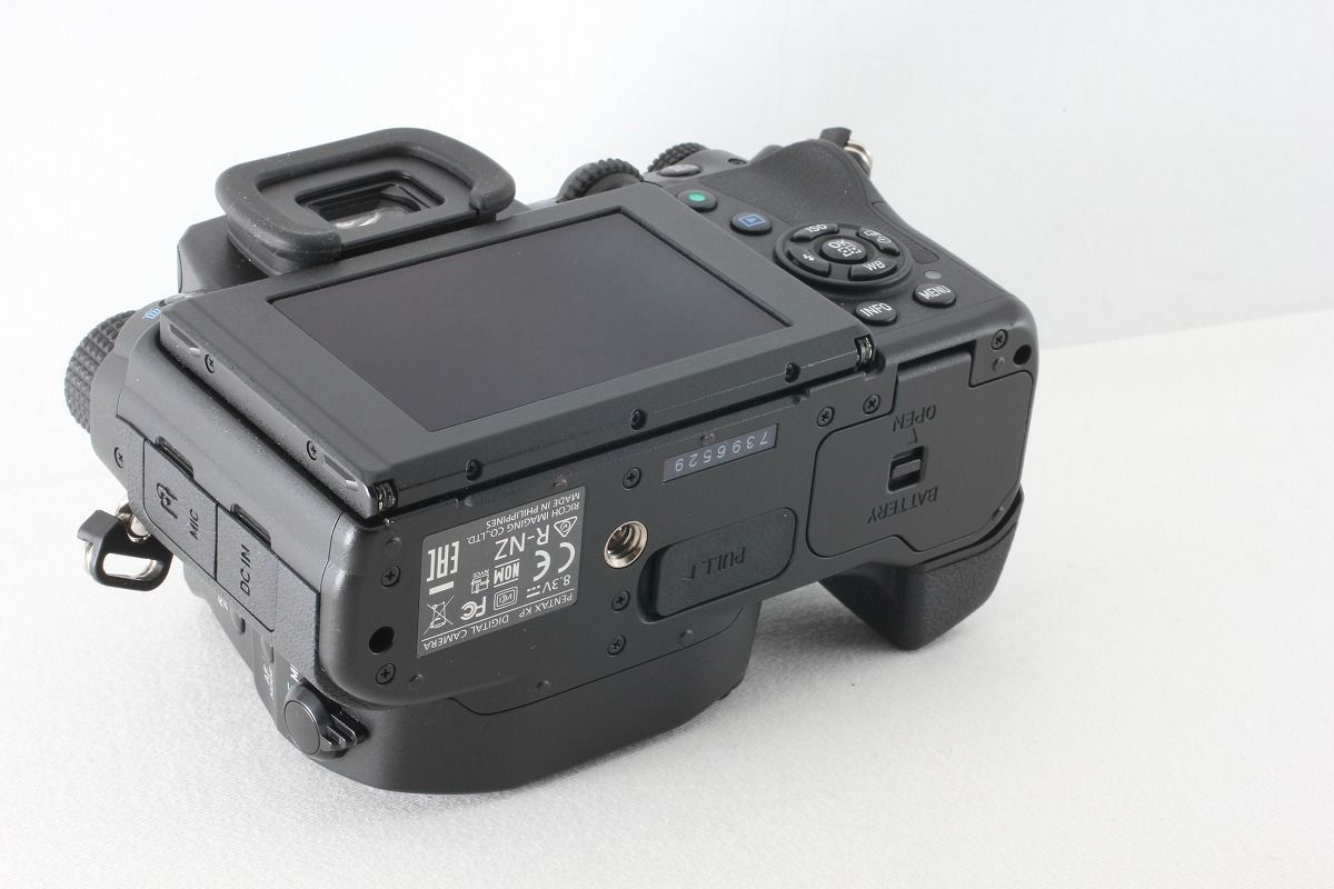 PENTAX ペンタックス KP ボディ ブラック 僅か3005ショット ストラップ