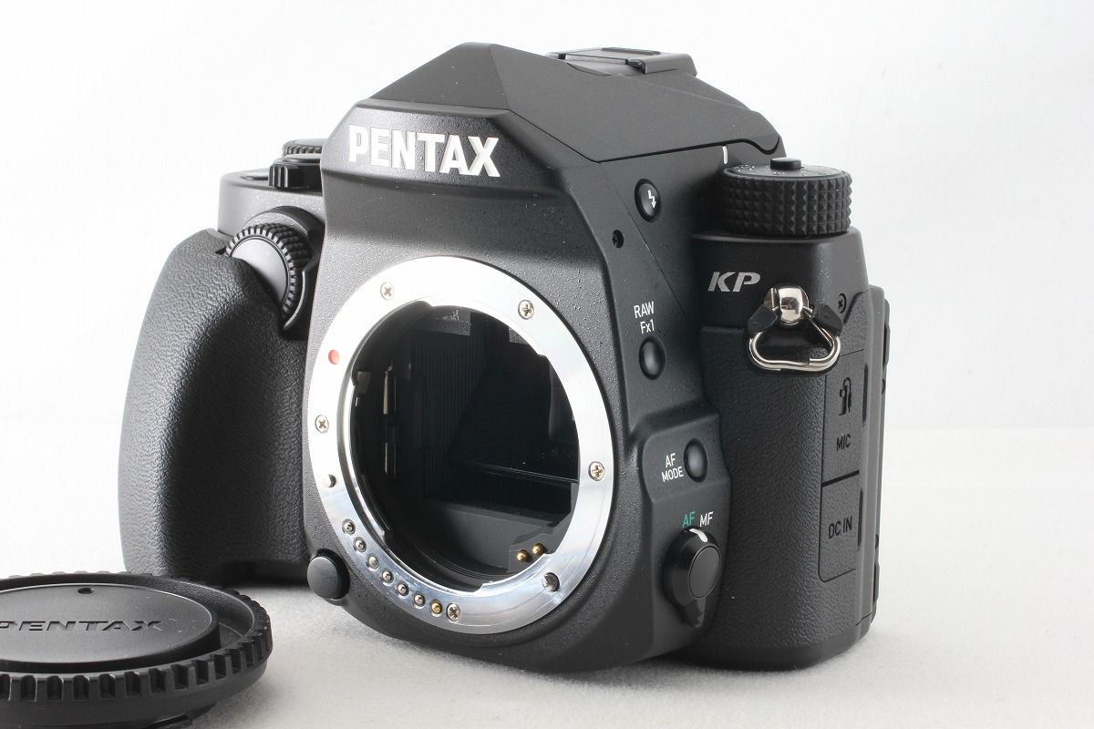 PENTAX ペンタックス KP ボディ ブラック 僅か3005ショット ストラップ
