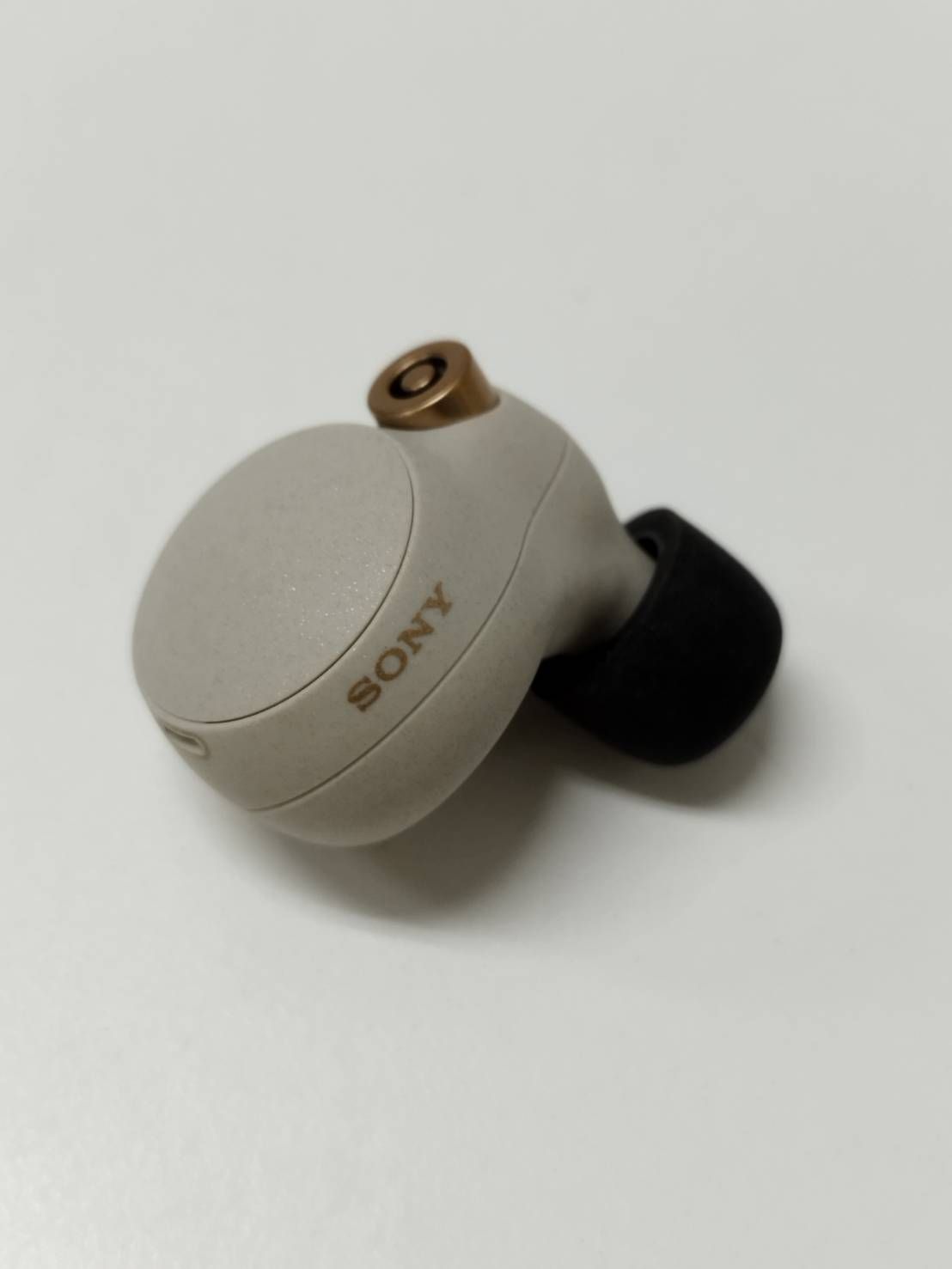 SONY WF-1000XM4/ワイヤレスイヤホン/プラチナシルバー/左耳のみ