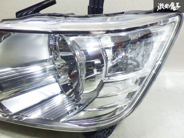 レンズ綺麗！】ホンダ純正 RK1 RK2 ステップワゴン 前期 ハロゲン