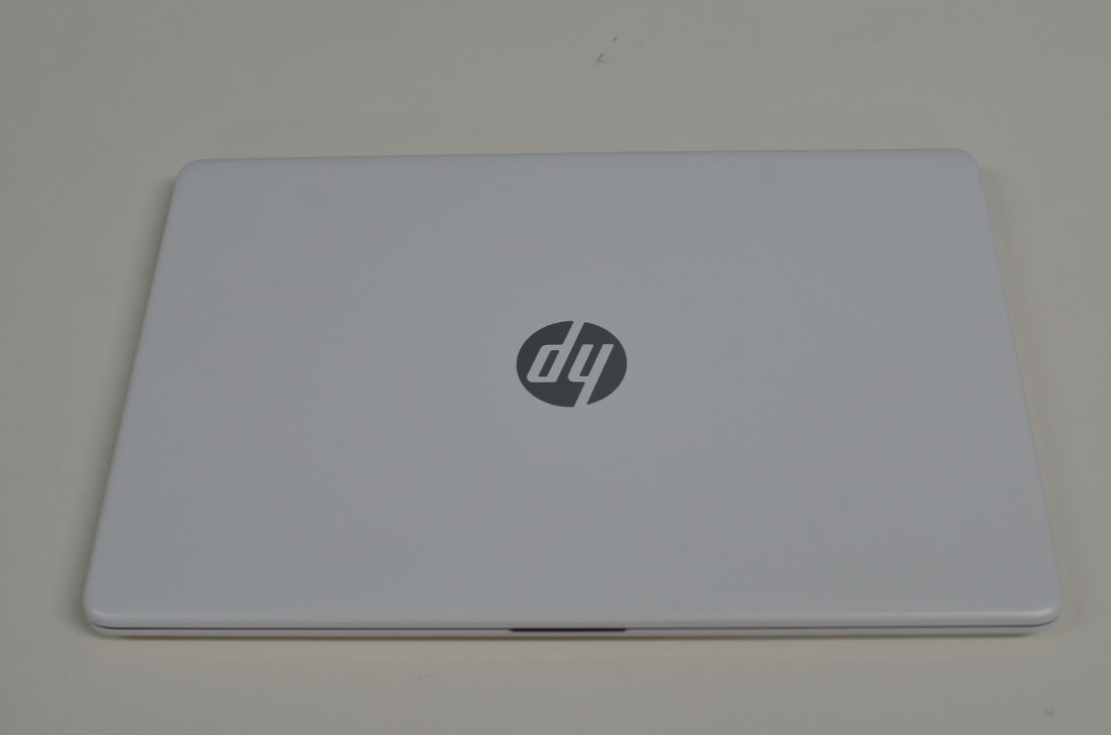 中古良品ノートパソコン HP Laptop 15s-fq5130TU Windows11 core i7-1255U/メモリ8GB/爆速SSD256GB/15.6インチ/WEBカメラ/無線内蔵 中古良品ノートパソコン HP Laptop 15s-fq5130TU Windows11 core i7
