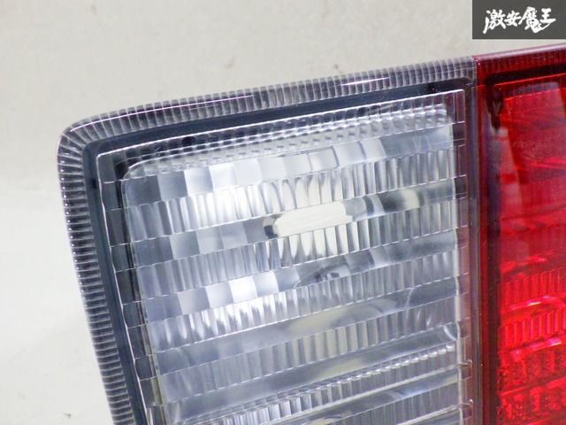 新車外し】スズキ【DA17V/DA64V】 純正 テールランプ 左(助手席側