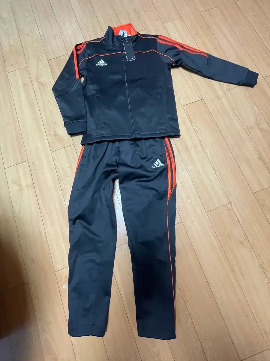 アディダス キッズ 起毛 トレーニングウェア セット 130