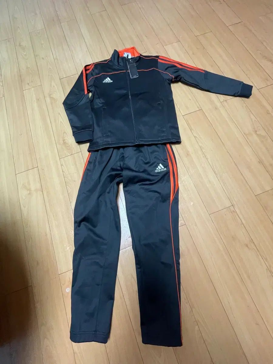 アディダス キッズ 起毛 トレーニングウェア セット 130