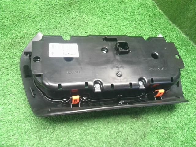 ジープ チェロキー ABA-KL24 A/Cスイッチパネル エアコンスイッチ