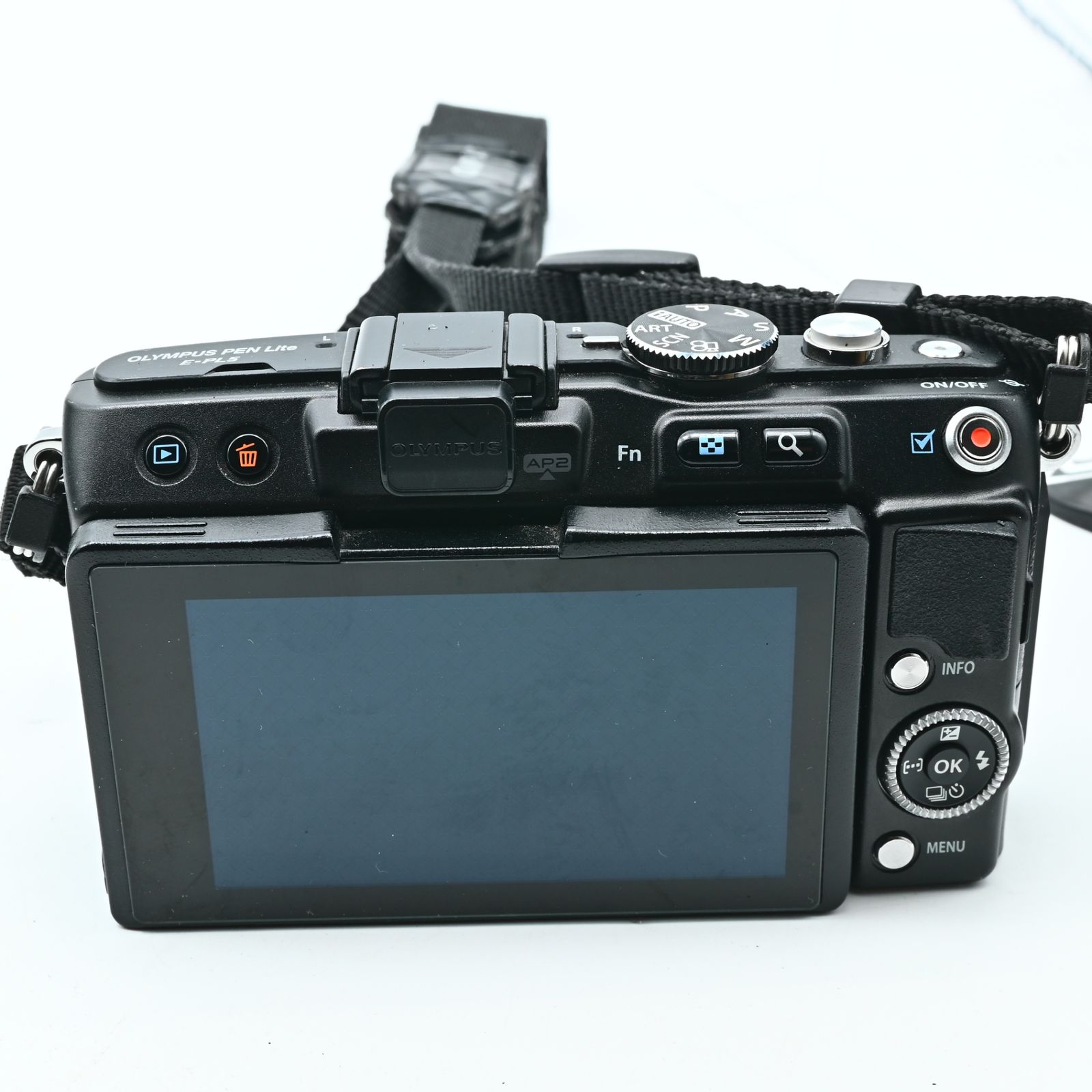 難有品】OLYMPUS ミラーレス一眼 PEN Lite E-PL5 ボディ ブラック E