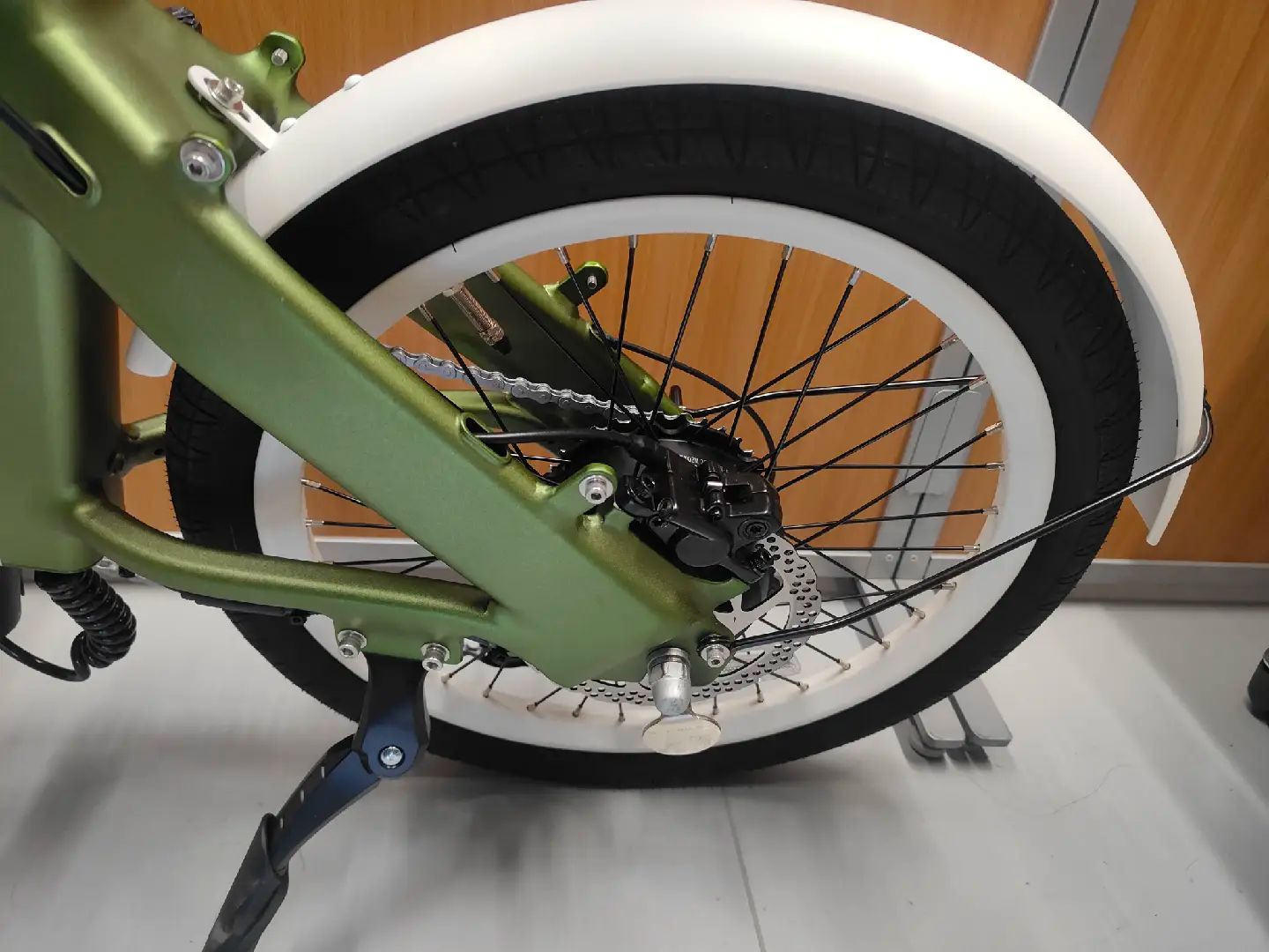 過去最大割引！BLACK FRIDAY SALE開催中! 】折りたたみ電動アシスト