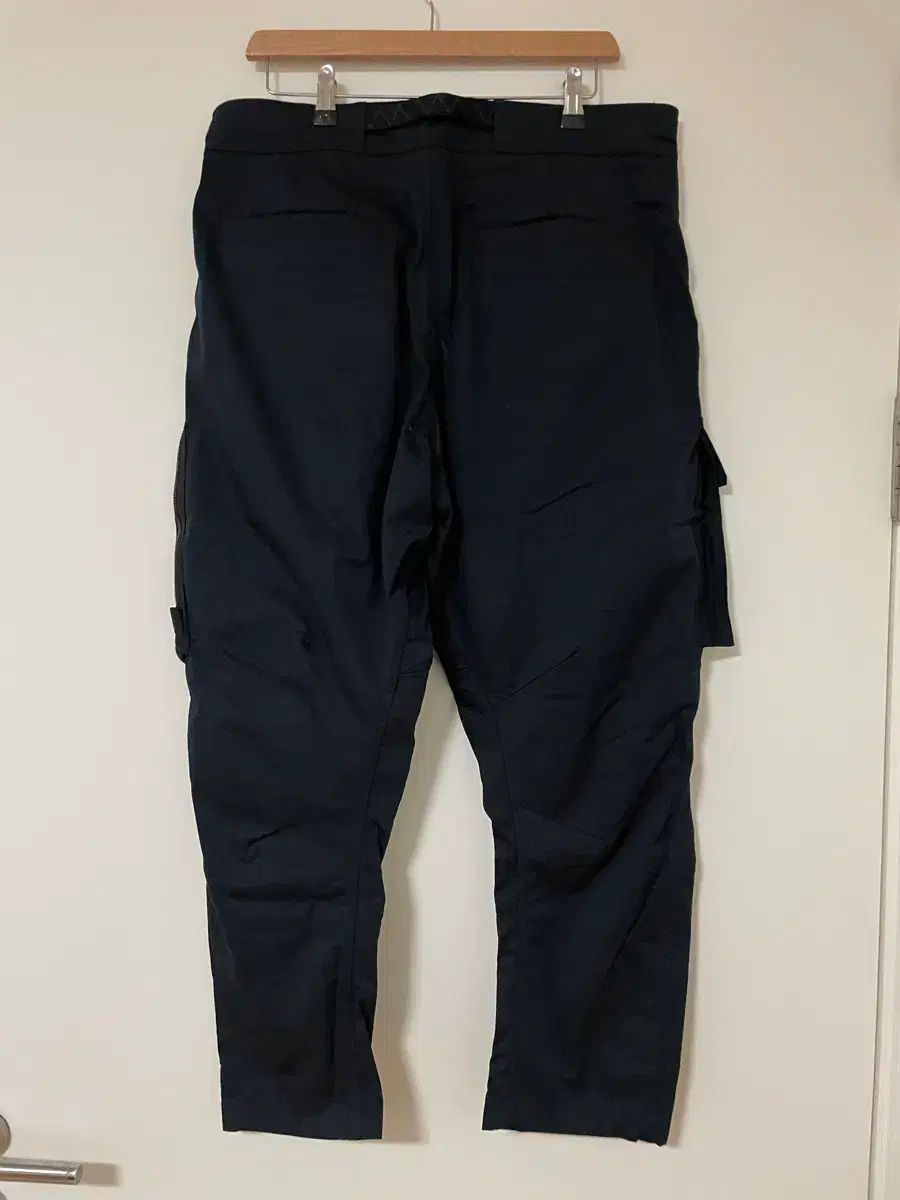 カーゴパンツ ブラック