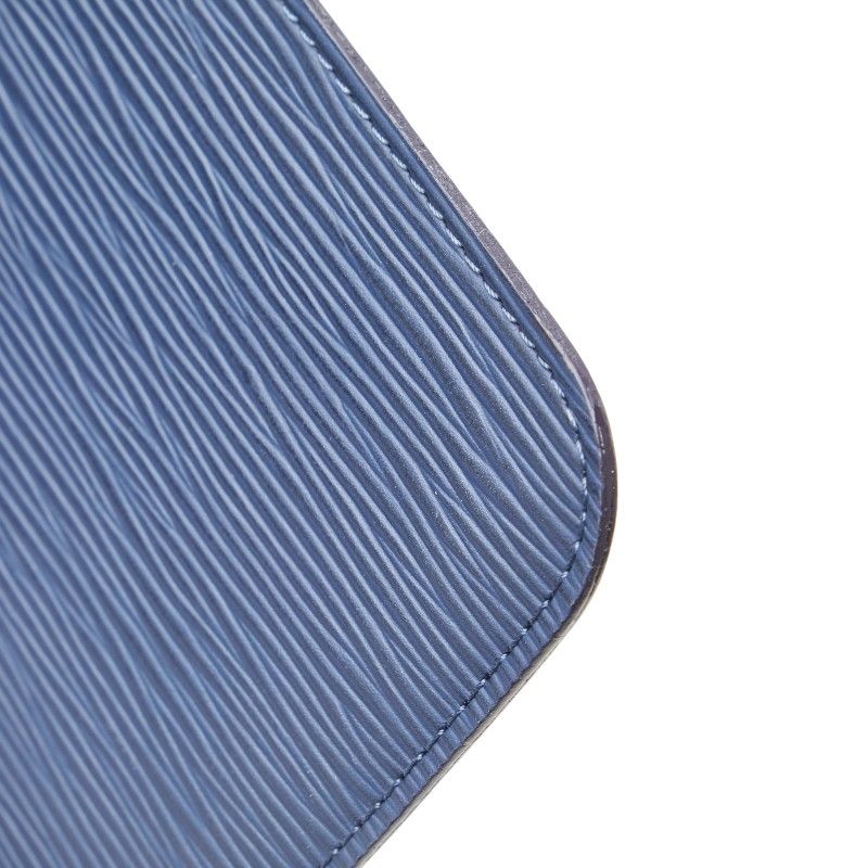 ネヴァーフル ポーチ