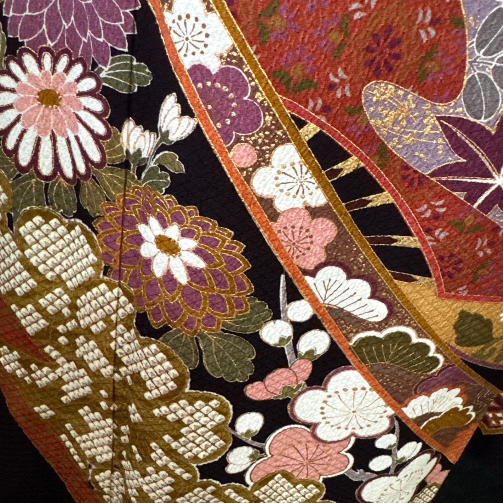 正絹 豪華振袖フルセット 絞り エンボス加工 黒 袋帯 (6点) ・古典柄