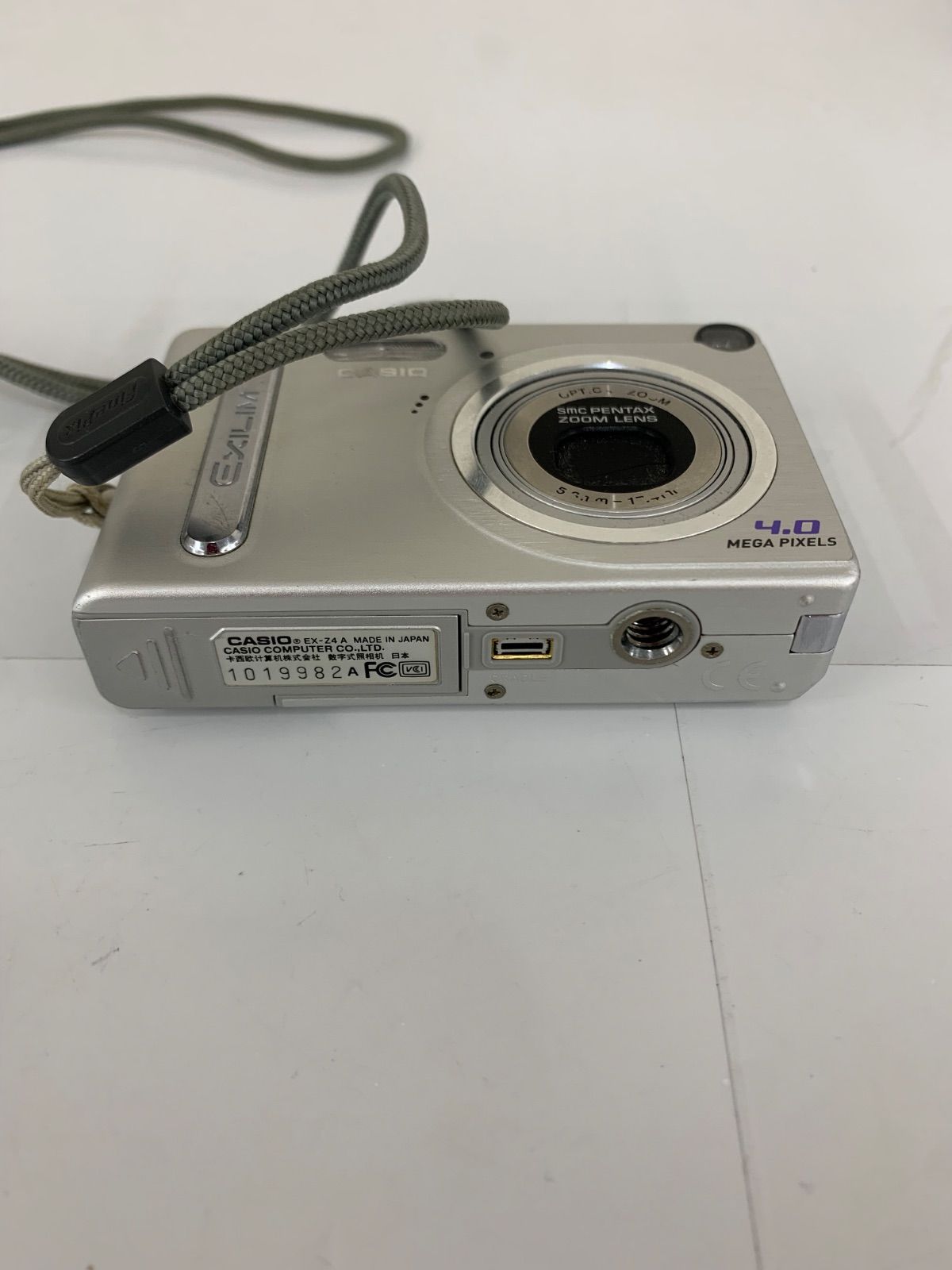 3【動作未確認】CASIO EXILIM ZOOM EX-Z4 SILVER【カメラ】【1