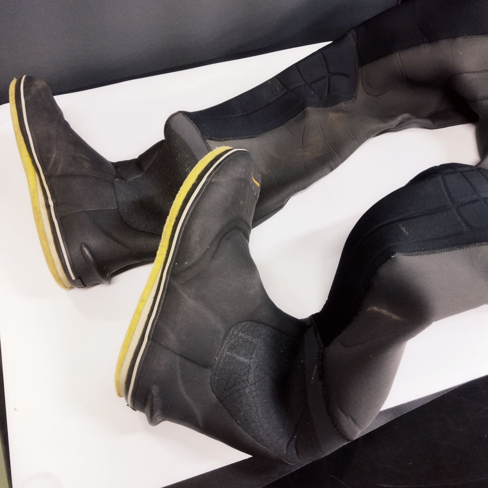 D15682】フィッシングスーツ Daiwa スーパースリムウェーダー SSW