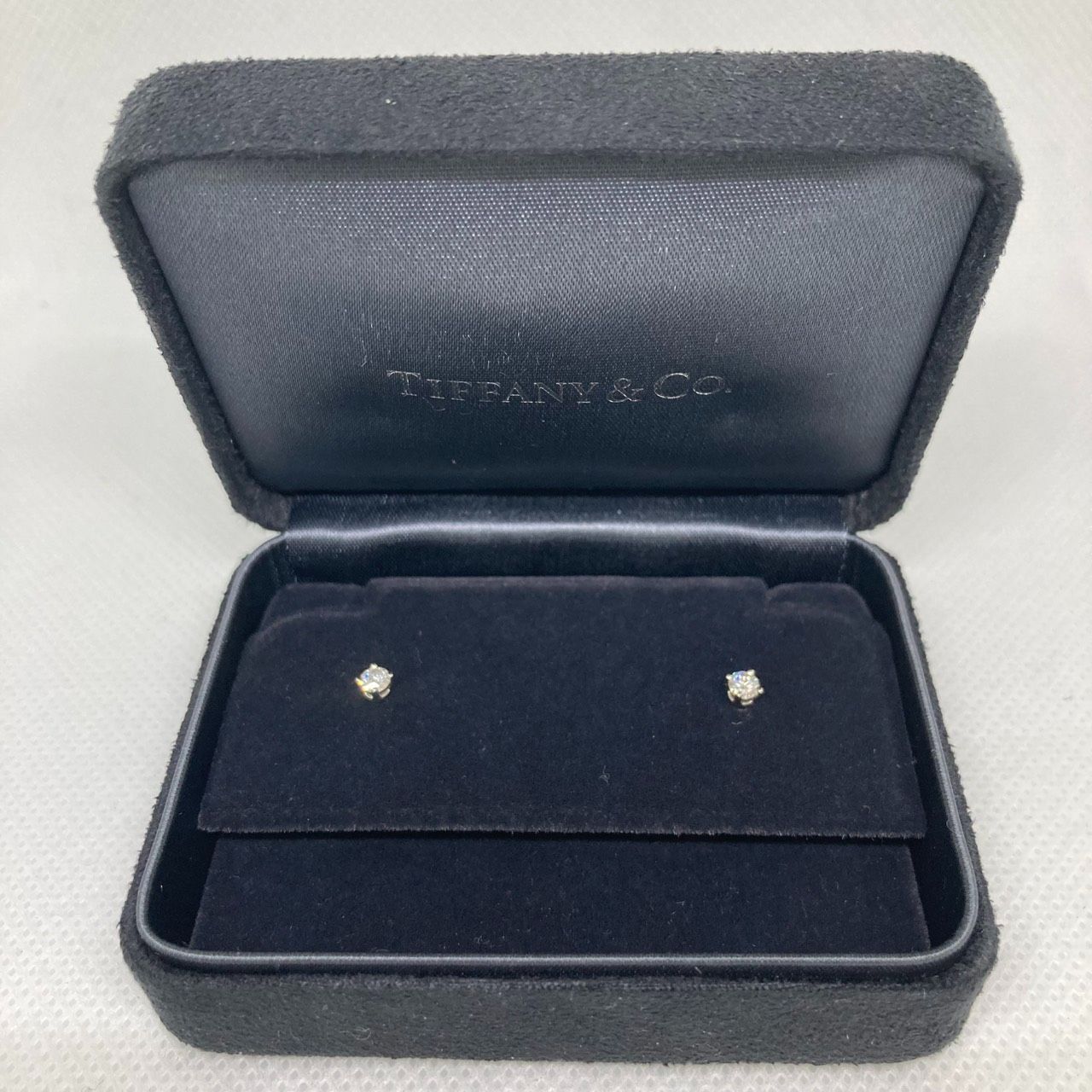 TIFFANY ティファニー ダイヤ ピアス Pt 950 プラチナ ソリティア