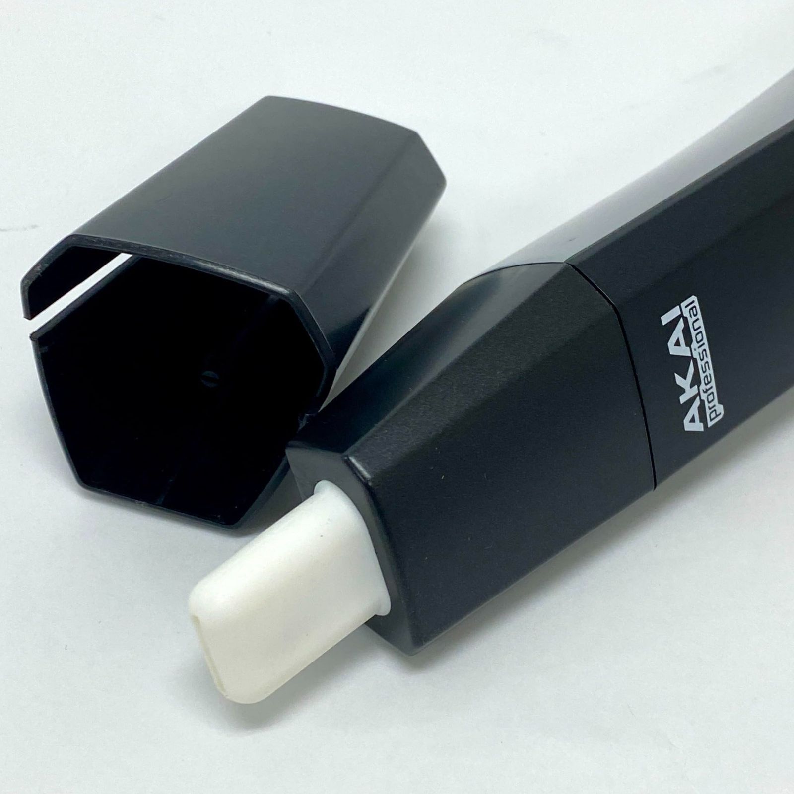 AKAI Pro EWI USBウインドシンセサイザー No2680 - メルカリ