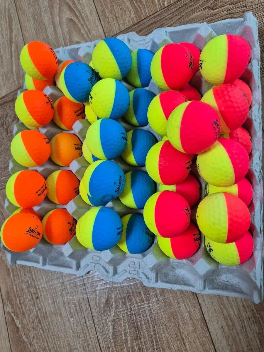 スリクソン 半々ボール Qスター 50球 9万円