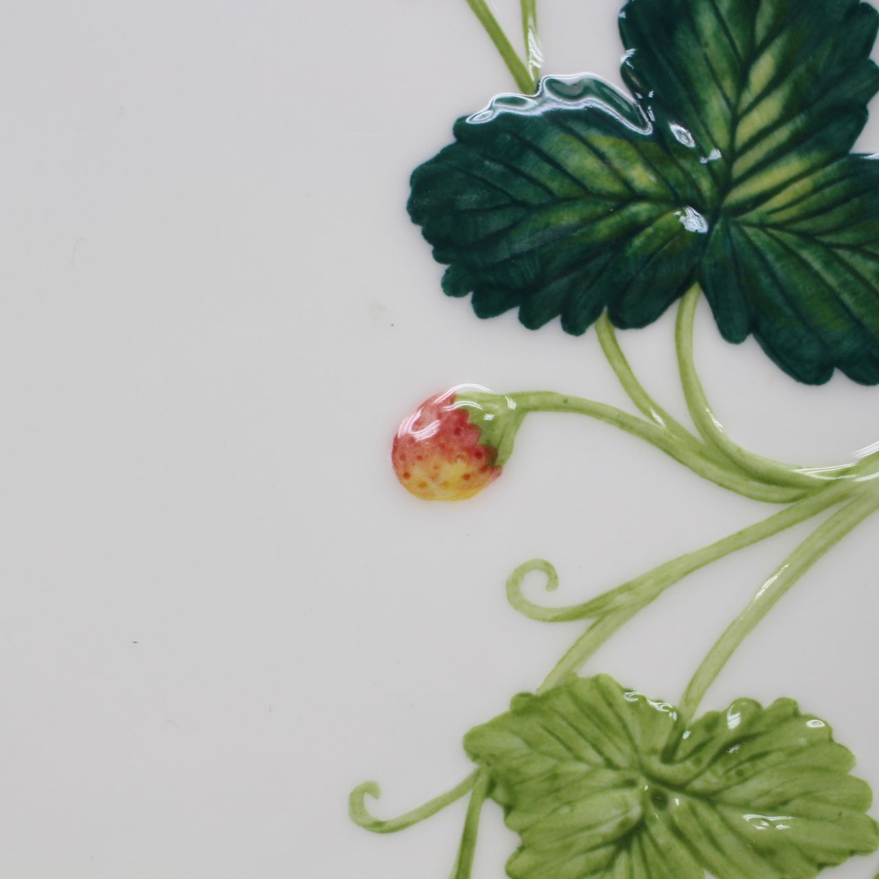 620 ミントン ヴィクトリアストロベリー B Bプレート ハンドペイント