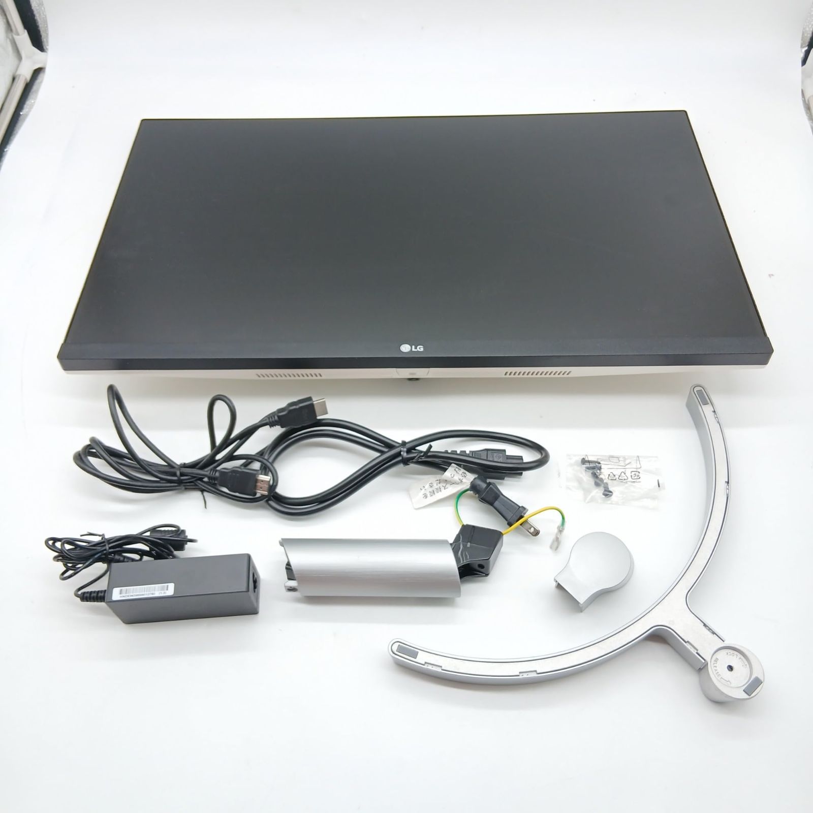 No.4399 LG フレームレス モニター ディスプレイ 24ML600S-W 23.8