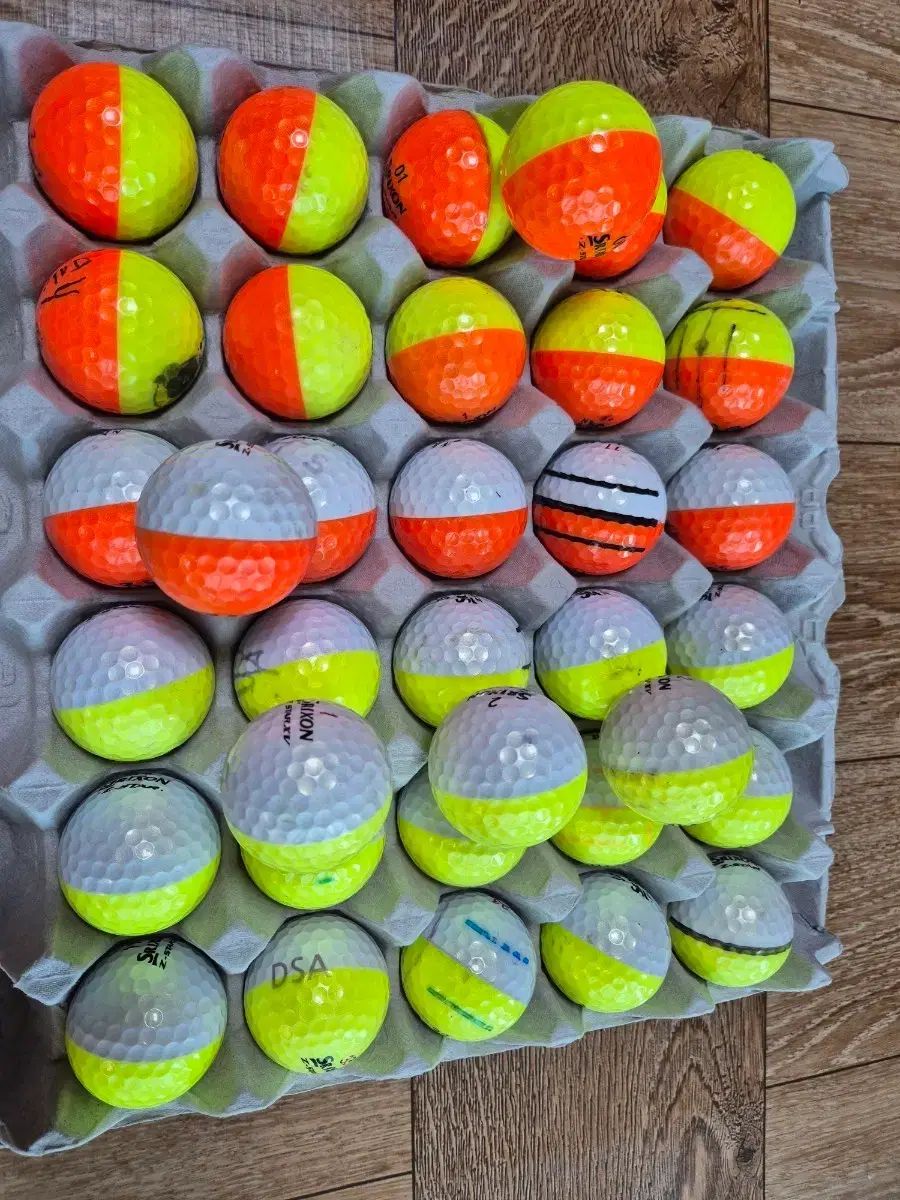 スリクソン 半々ボール G STAR 35球 ロストボール 70 000円