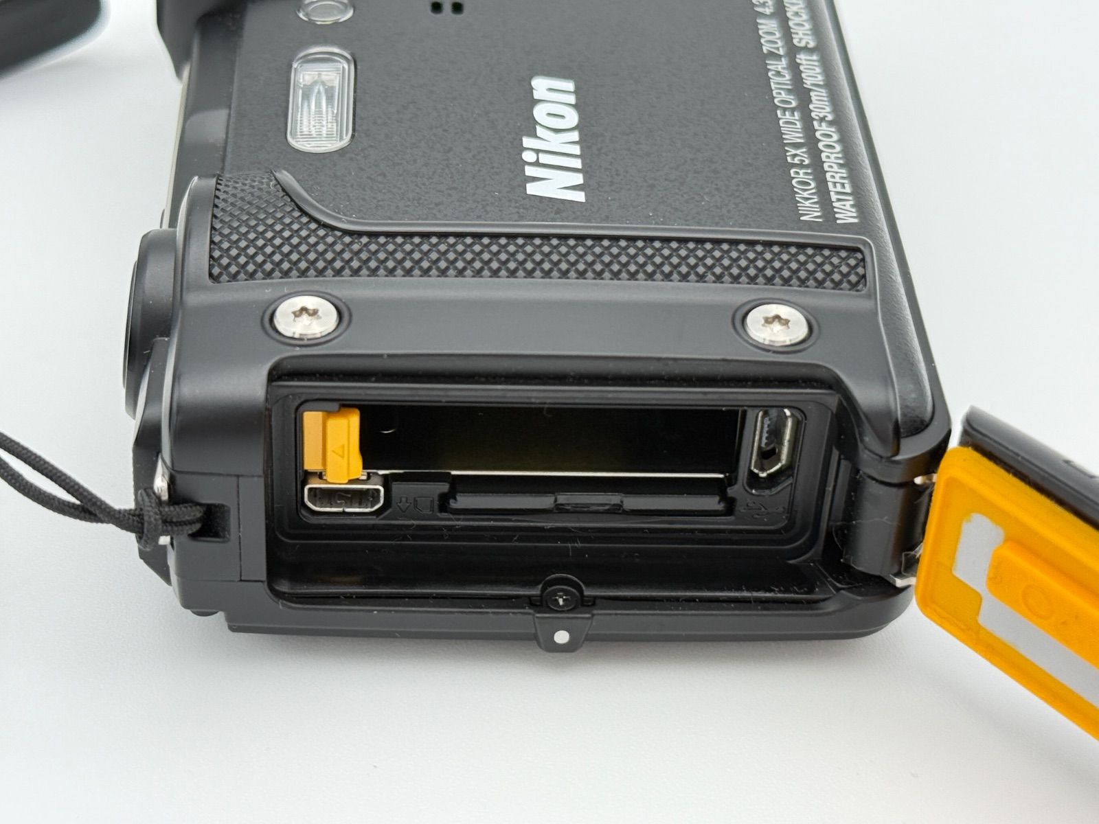 美品】Nikon COOLPIX W300 ブラック オマケ付 BK ニコン クールピクス