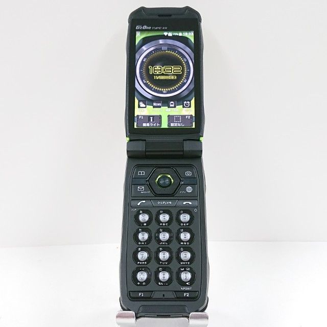 G zOne TYPE-XX KYY 31 au リキッドグリーン 本体 c 15661