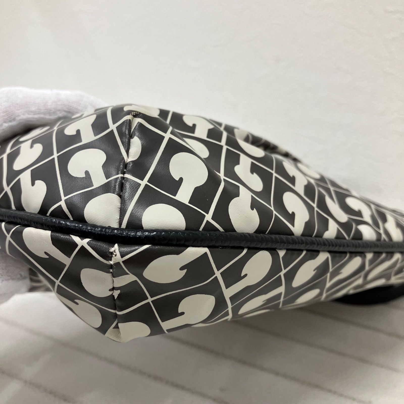 スマホショルダー