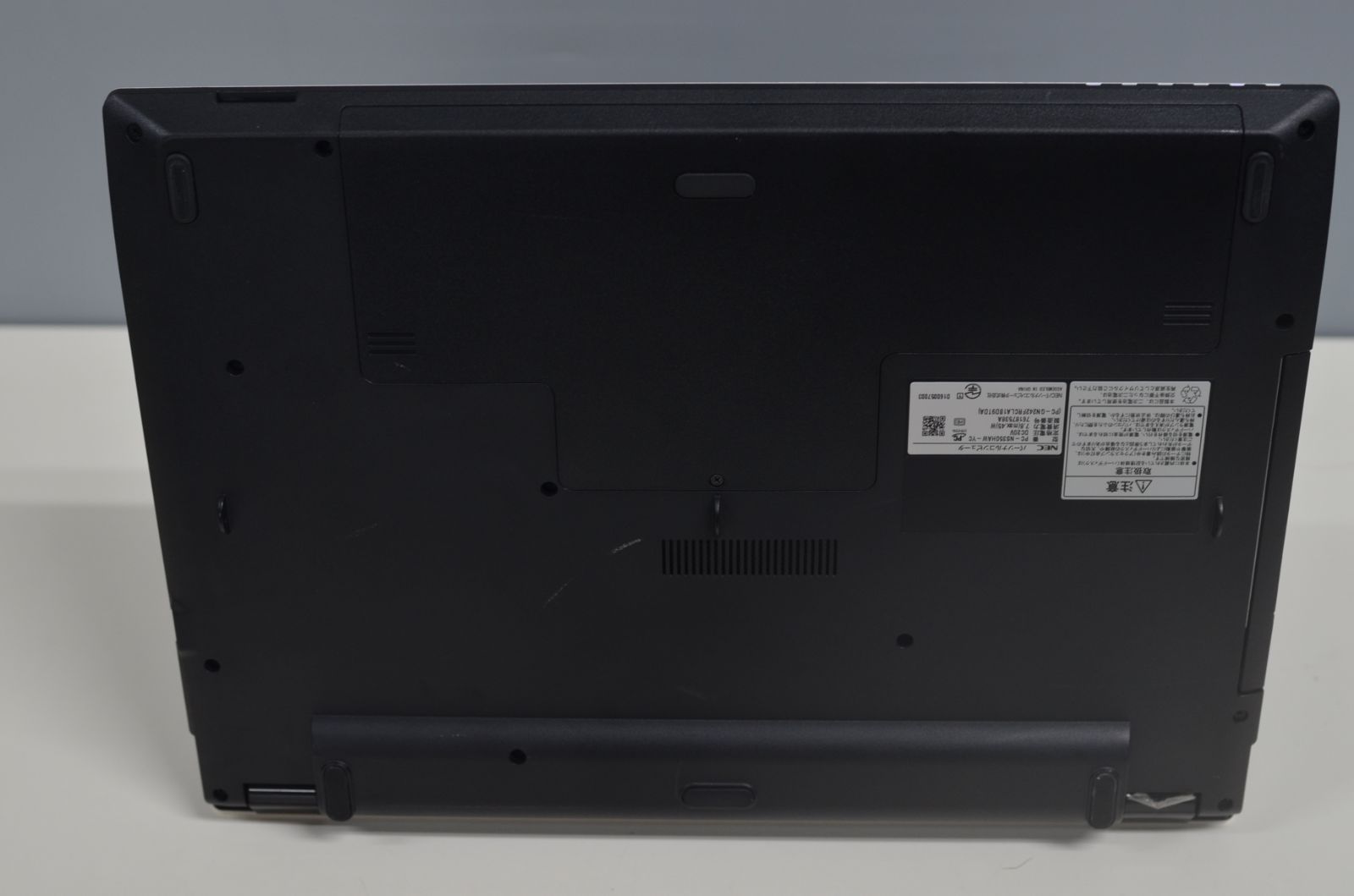 超激得，得価 中古良品ノートパソコン NEC NS350/H Windows11 core i3 