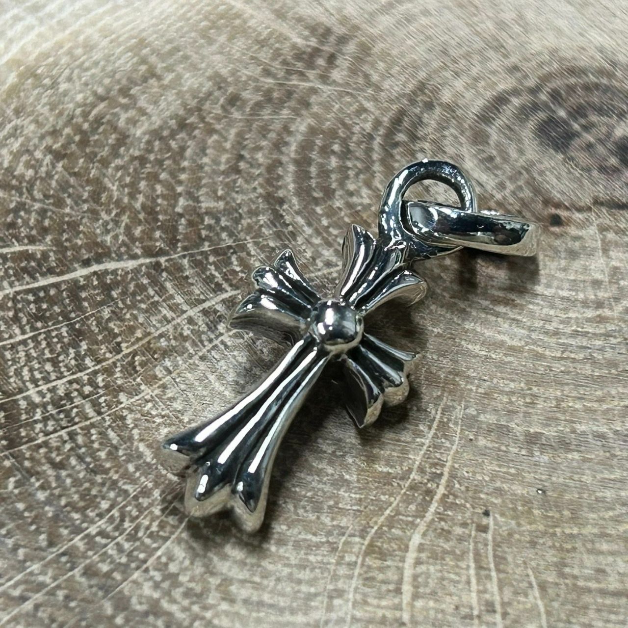 新品未使用 Silver925 シルバー925 ベビーファット クロス ペンダント