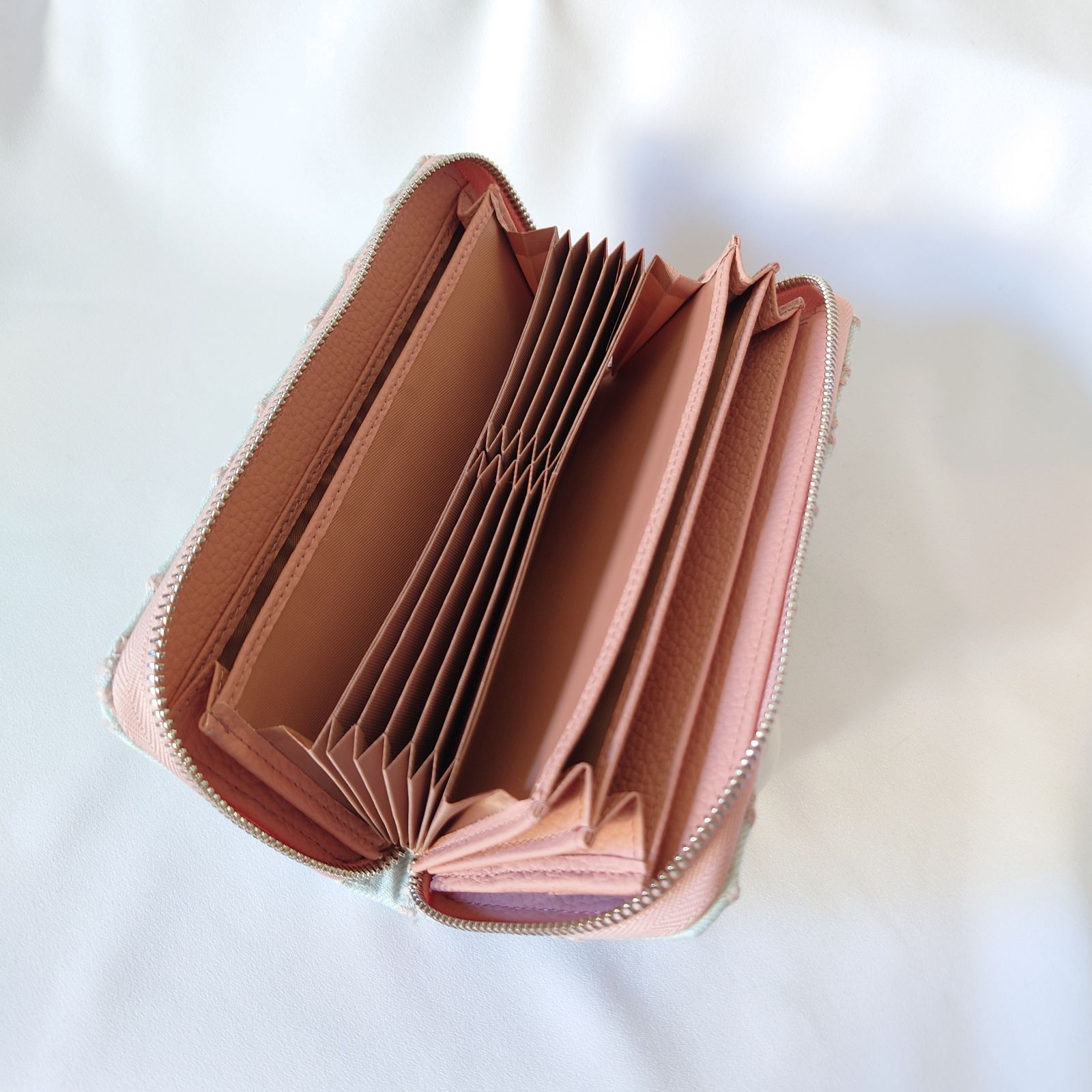 受注製作】 刺繍6つ・本革ギャルソン長財布 タンバリン グレー