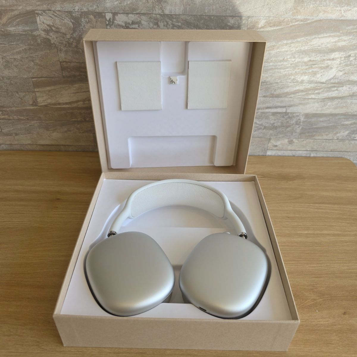 Apple アップル AirPods Max エアポッズ マックス Silver Lightning