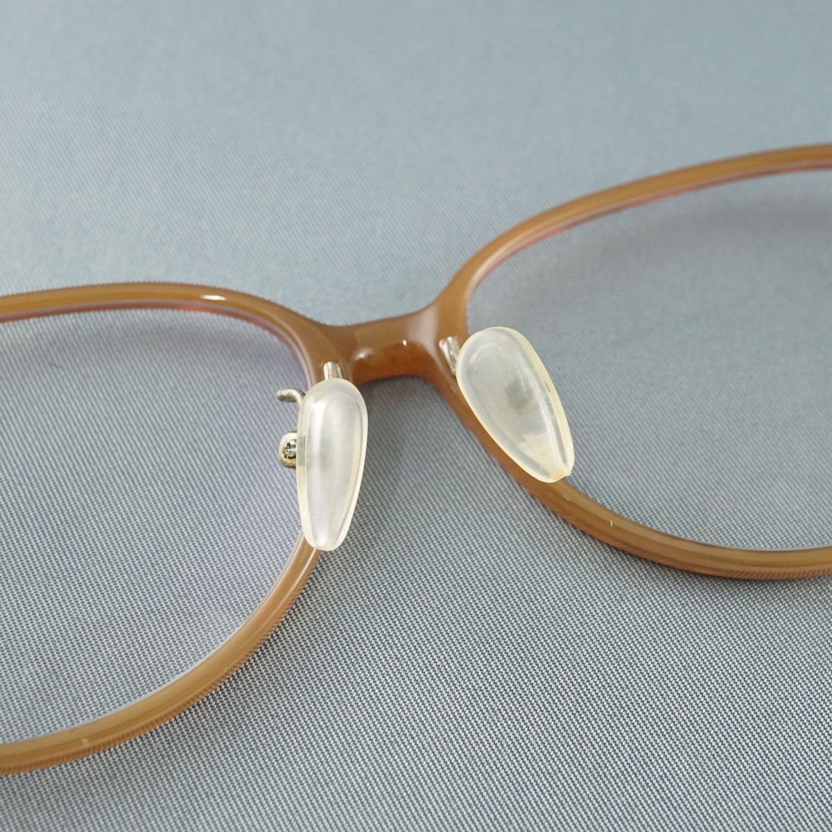 クリアレンズサングラス eyebrella ルーペサングラス USED美品 EB-25