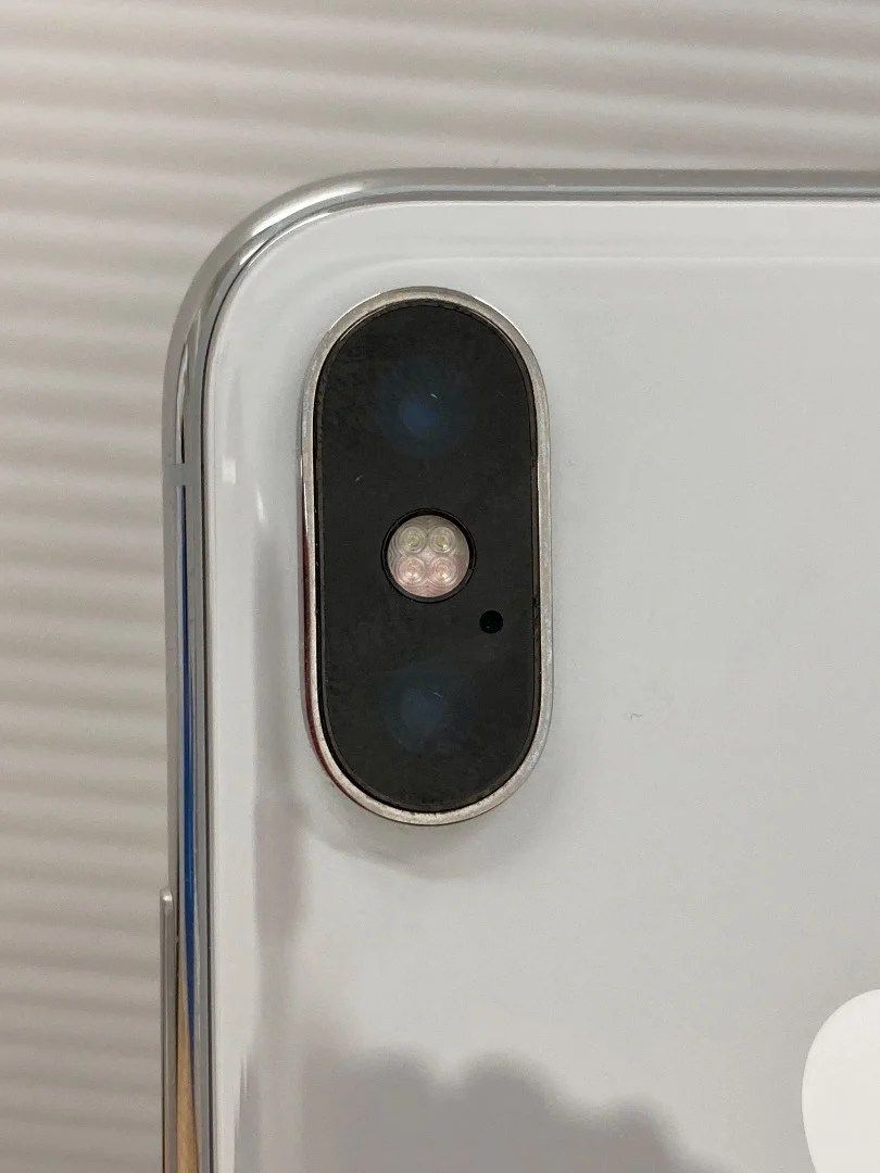 Apple アップル iPhone X NQC22J/A 256GB シルバー バッテリー92% 有機