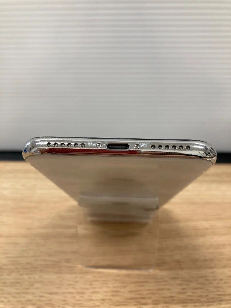 Apple アップル iPhone X NQC22J/A 256GB シルバー バッテリー92% 有機