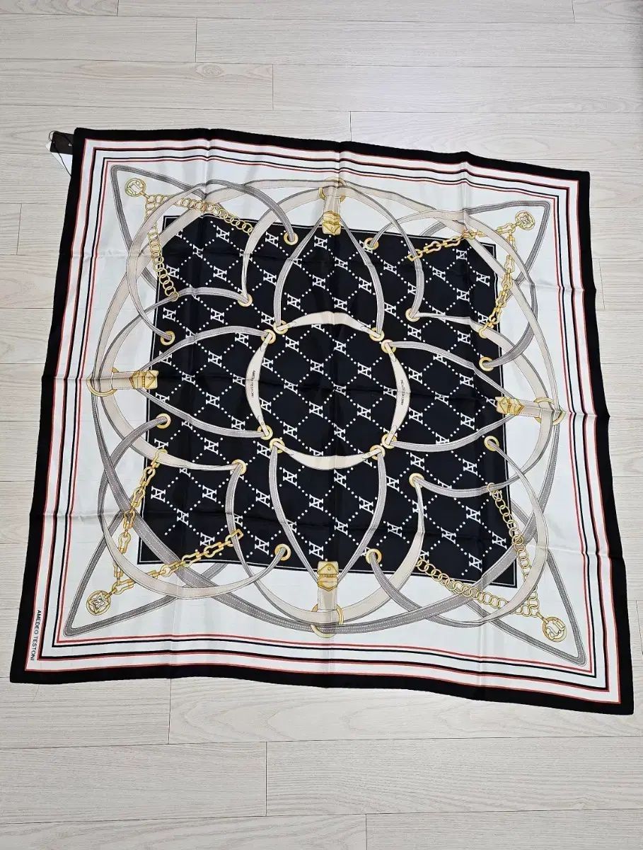 シルクスカーフ きれいです